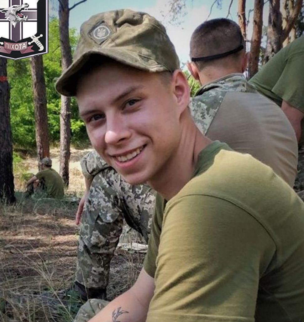 Морпіх Артем Козій помер від поранень після обстрілу