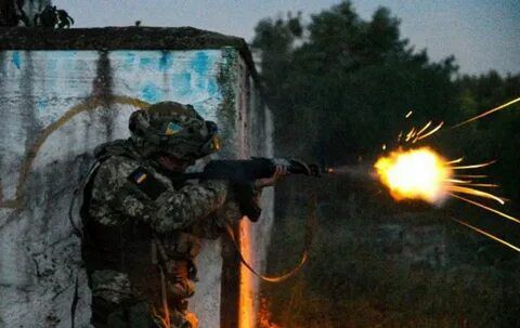 Росія надалі не визнає себе учасницею війни на Донбасі  і не гарантує дотримання перемир'я