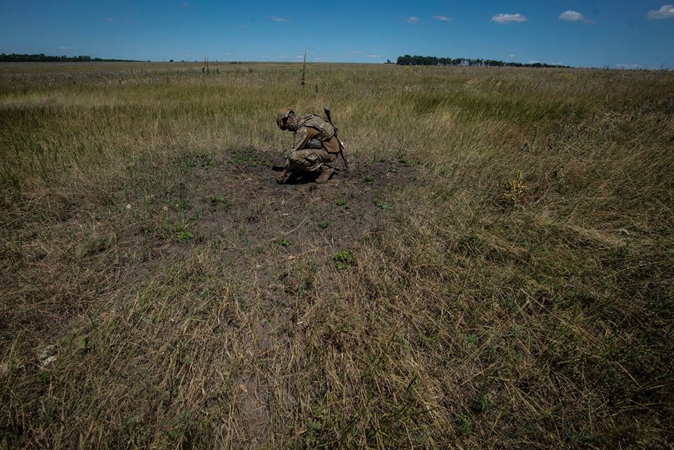 Один обстріл не є порушенням перемир’я – Резніков