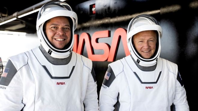 Пілоти корабля SpaceX Ілона Маска повернулися на Землю після історичної місії