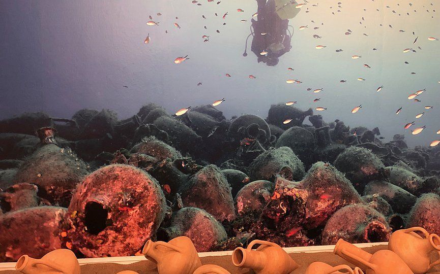 В Егейському морі запрацював перший підводний музей, відео