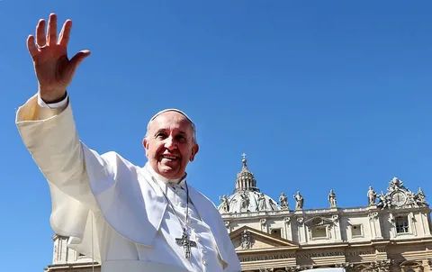 Папа Римський надіслав чверть мільйона євро допомоги у Бейрут