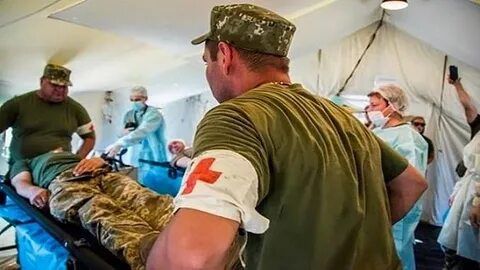 На Донбасі на вибуховому пристрої підірвалися двоє бійців, один - загинув