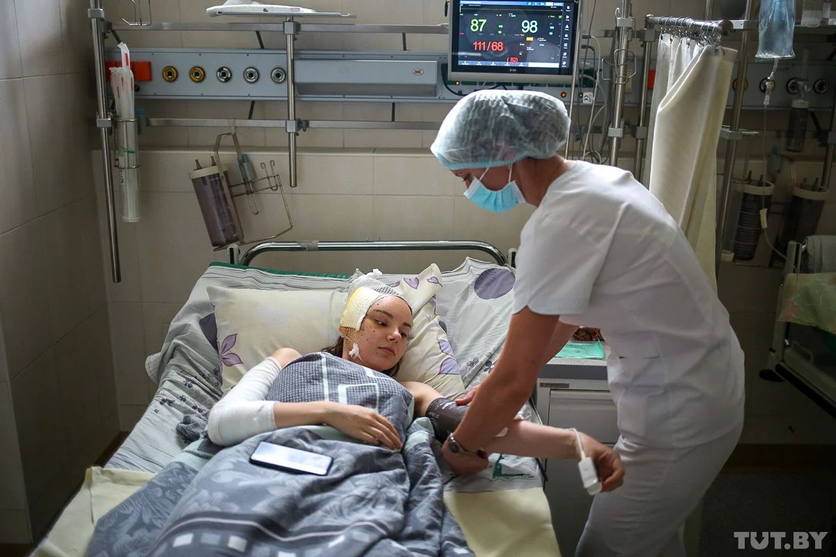 Щонайменше 150 людей, яких побили білоруські силовики, перебувають у  лікарнях