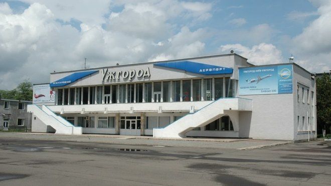 Аеропорт «Ужгород» відновить роботу