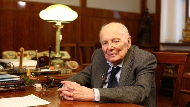 На 102-му році житті пішов із життя перший Герой України академік Борис Патон