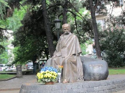 Національний рекорд зареєстровано: найбільше пам'ятників Шевченку за кордоном