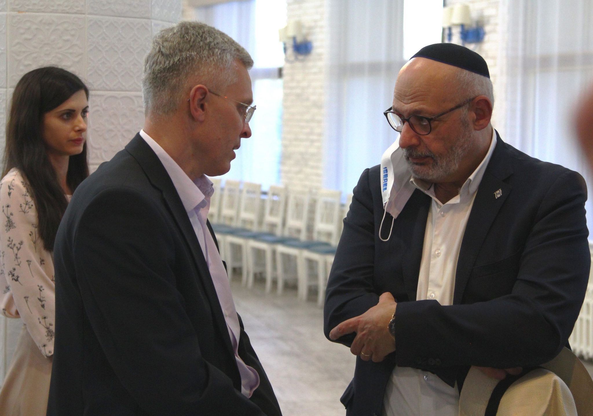 Хасиди в законі: керівництво Черкащини і посол Ізраїлю зустрілися в Умані