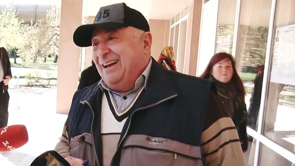 Шмигаль планує призначити довічну стипендію батькові Зеленського