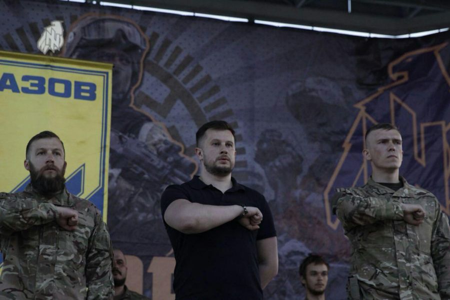 Андрій Білецький закидає владі приховування кількості загиблих від обстрілів