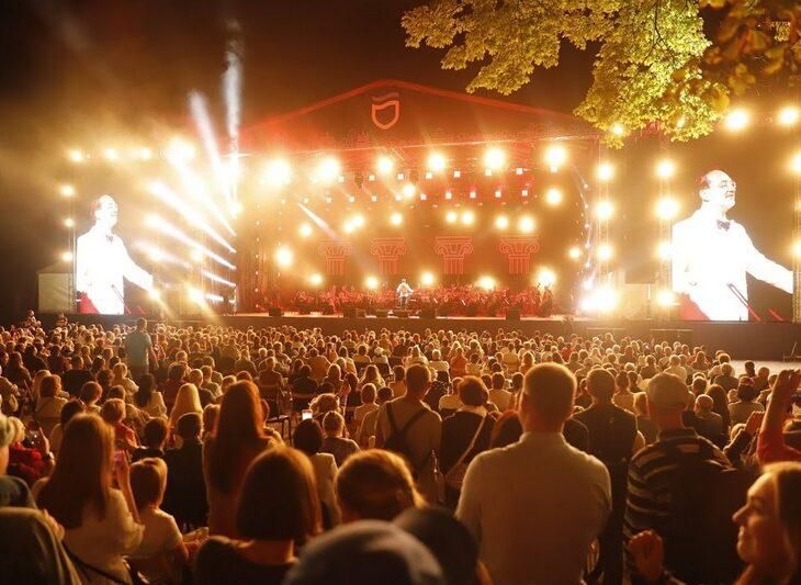Святкування в Одесі і Дніпрі: організаторам обіцяють покарання