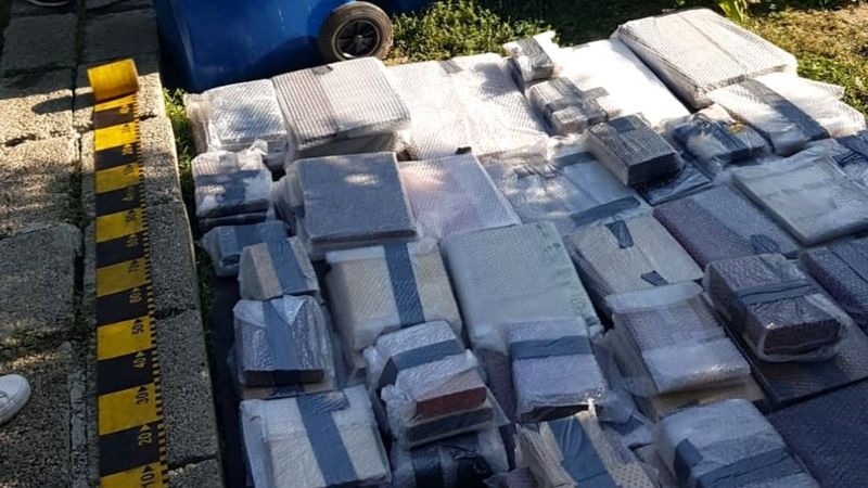 У Румунії знайшли викрадені у Лондоні стародруки Галілея і Ньютона