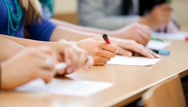 Кремінь просить Шмигаля зберегти комплексне ЗНО з української мови та літератури