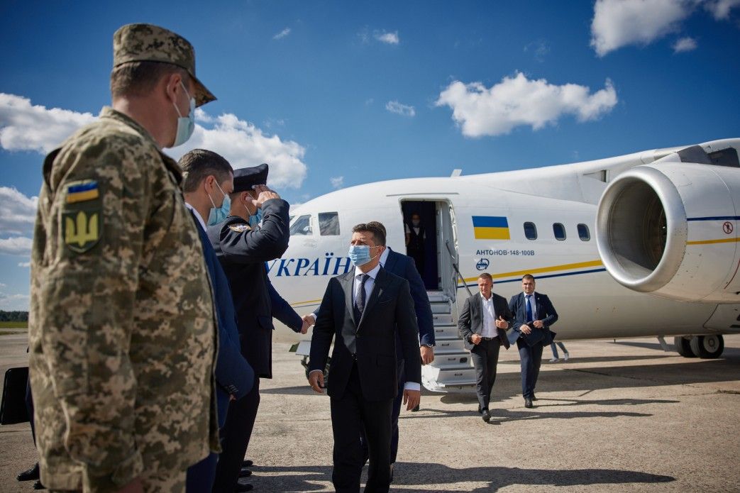 Авіаперельоти Зеленського обійшлись платникам податків в понад 10 мільйонів