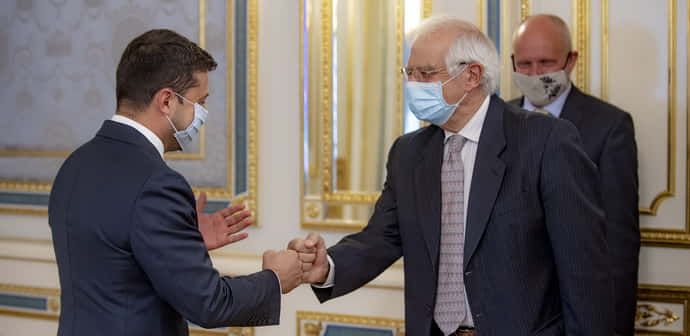 Зеленському заявили, що ЄС не є банкоматом чи благодійною організацією