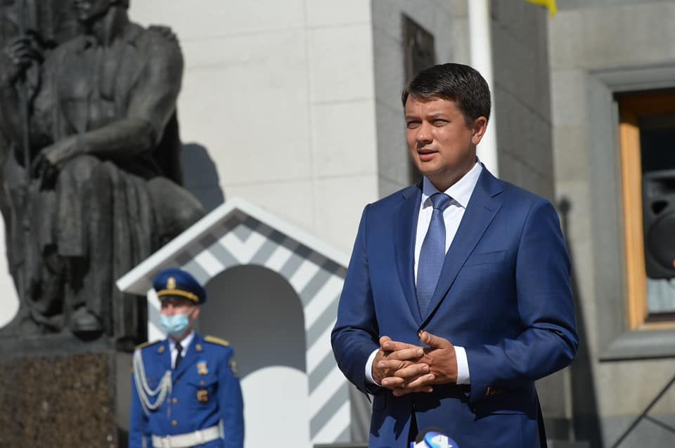 Місцеві вибори в ОРДЛО наразі неможливі – Разумков