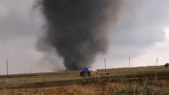 У Великій Олександрівці на Херсонщині пронісся потужний торнадо, відео