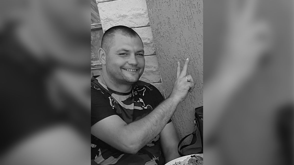 У Дніпрі попрощалися з бійцем, який ліквідовував пожежі на Луганщині