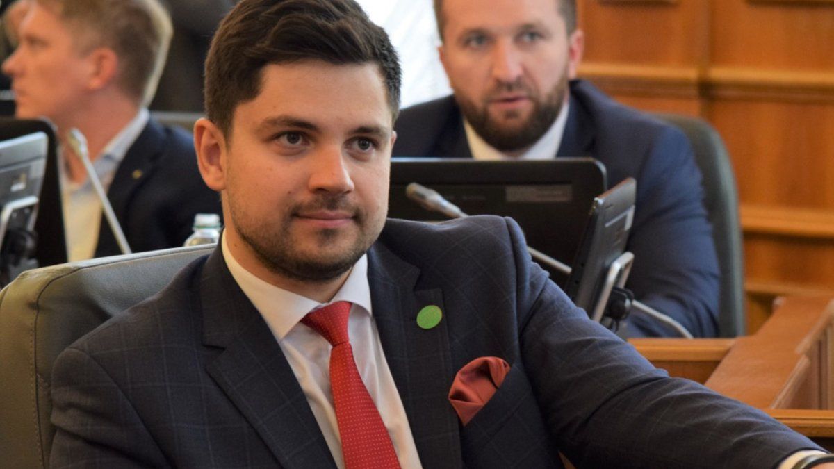 «Слуга народу» Олександр Качура хоче закупити російську вакцину від коронавірусу