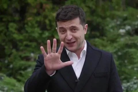 Куди зникають шкарпетки та як ся почуваєте: у мережі пропонують свої «5 питань від Зеленського»