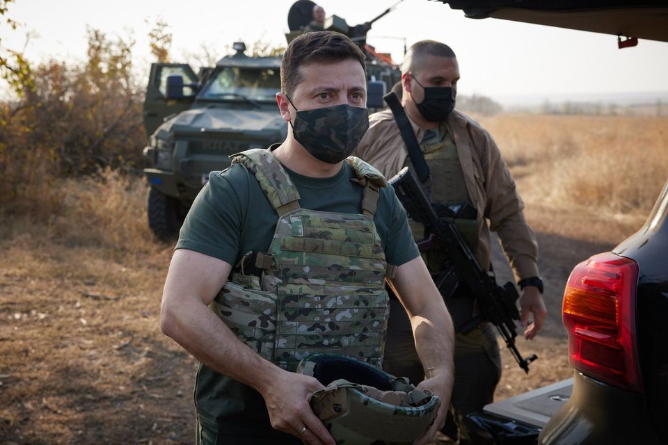 Всеукраїнське опитування: всі 5 запитань від Зеленського