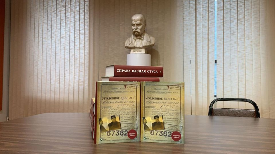 Медведчук проти Стуса: рішення оголосять 19 жовтня
