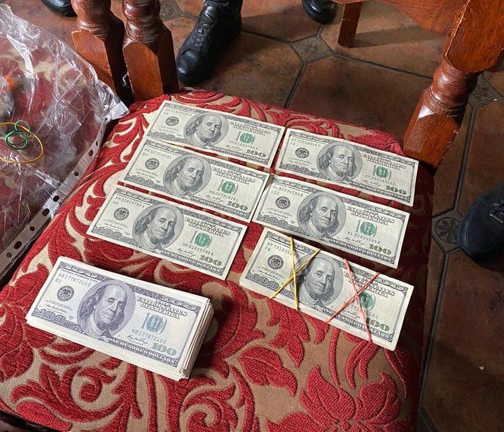 У Харкові вимагали $20 тисяч доларів у працівника ДБР