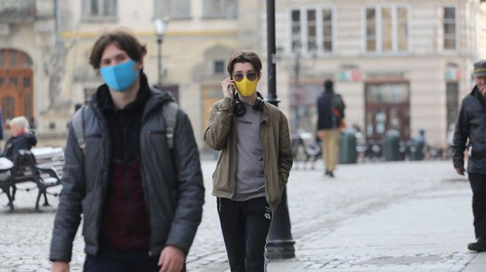 Коронавірус: Україна на дев’ятому місці у світі за кількістю жертв