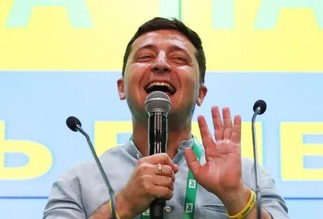 На Зеленського подали до суду