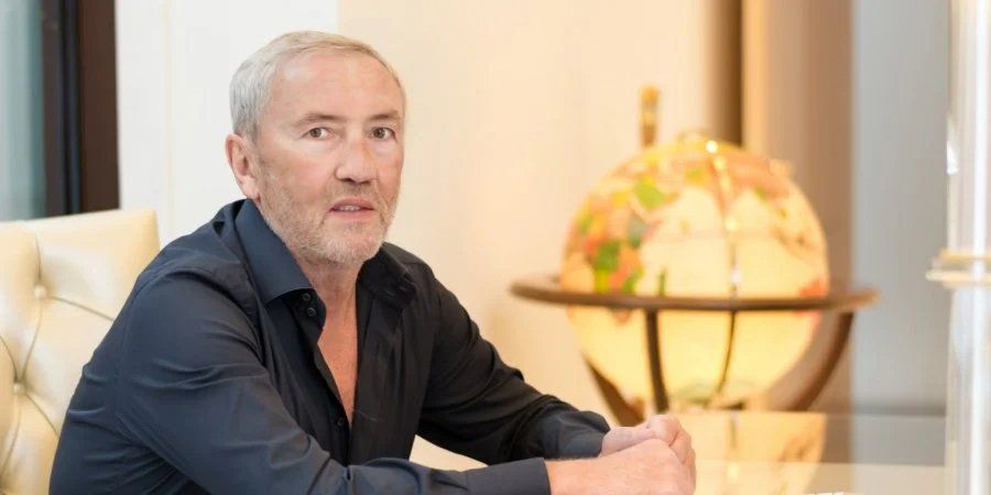 ОАСК повернув Черновецькому позов щодо надання російській мові статусу державної