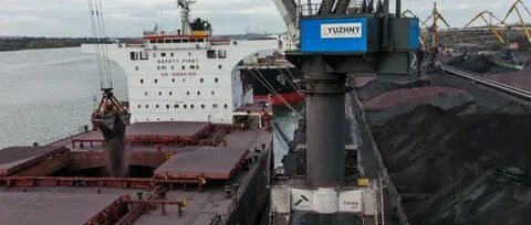 Керівники порту «Южний» назловживали на 47,5 млн грн – НАБУ