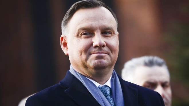 Президент Польщі вперше відреагував на протести через заборону абортів
