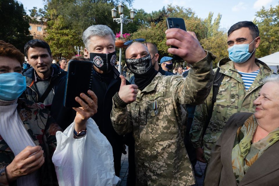 Зеленський хоче отримати абсолютну владу під час конституційної кризи - Порошенко