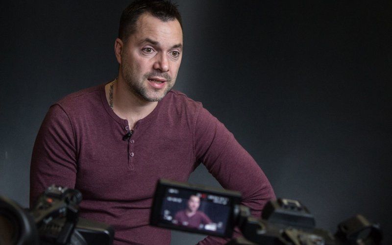 Без цензури: як блогер Арестович став радником української делегації у ТКГ, відео