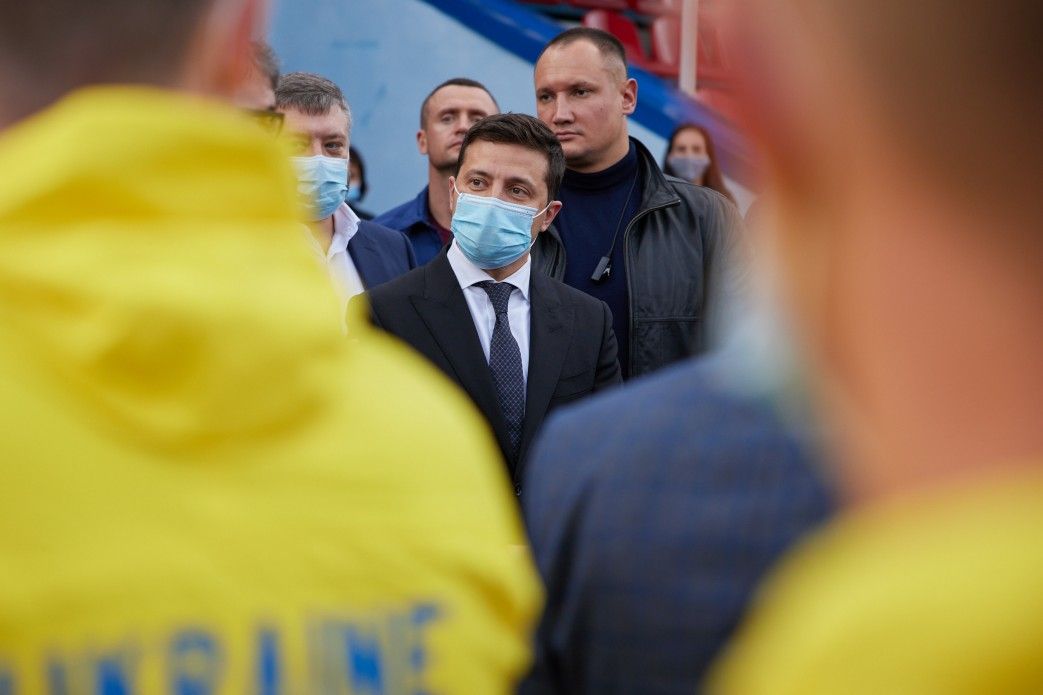 Зеленський про КСУ і Хелловін: чорти з політичного пекла