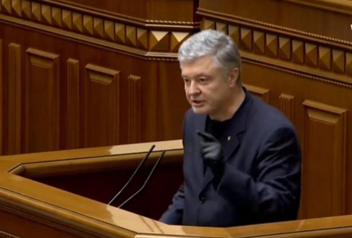 Порошенко порадив Зеленському не гратися в узурпатора