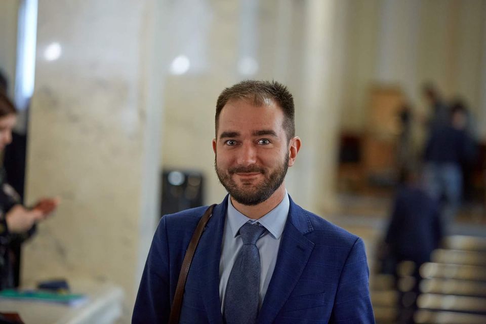 Підозрюваний у хабарництві нардеп Олександр Юрченко позбувся електронного браслету
