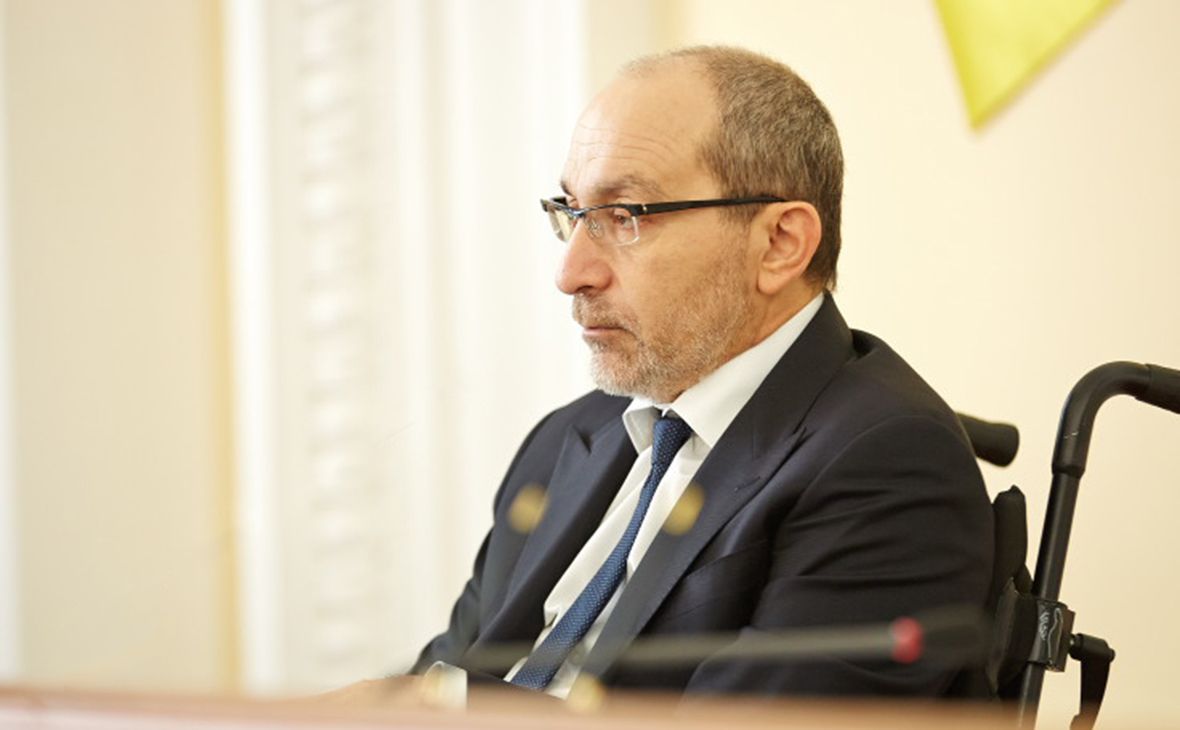 Вибори минули, мера немає: Геннадій Кернес досі не з'явився у Харкові