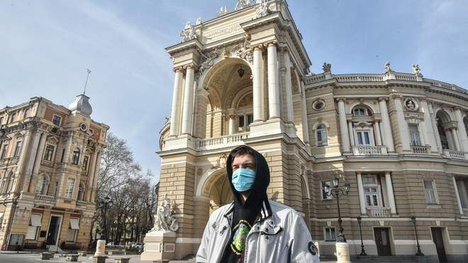 В Одесі не ввели карантин вихідного дня, а Львів оскаржуватиме рішення Кабміну