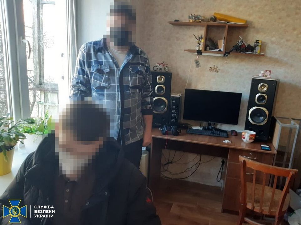В Умані хакер допомагав моніторити чужі смартфони