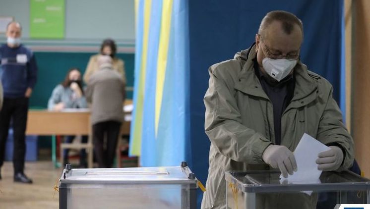 Місцеві вибори: другий тур виборів мера відбувається в 11 містах