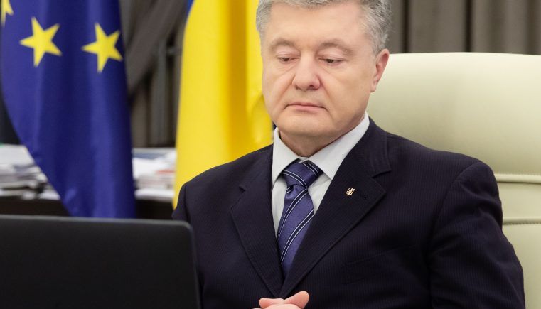 Порошенко закликав Захід посилити санкції проти Росії через агресію