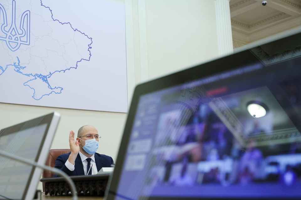 Шмигаль обіцяє жорсткий карантин в січні