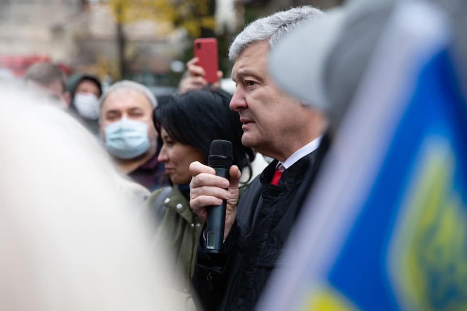 Петро Порошенко пропонує шість кроків для забезпечення миру на Донбасі