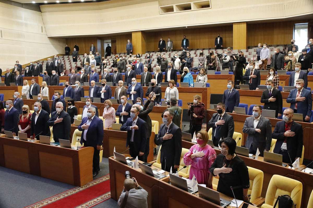 У Запоріжжі депутати побилися під час обрання голови облради