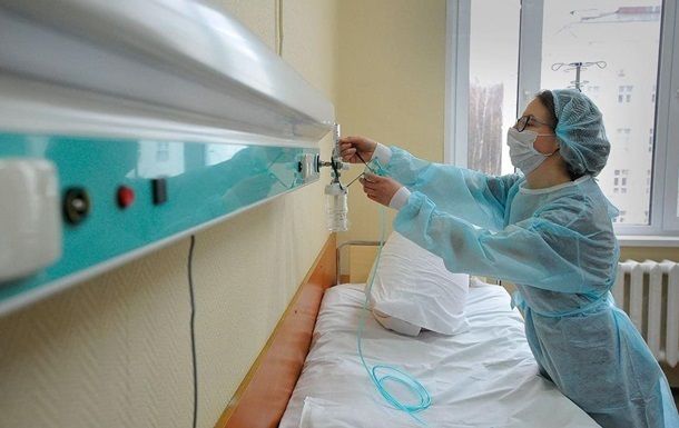 У МОЗ знайшли новий спосіб підвищити зарплати медикам