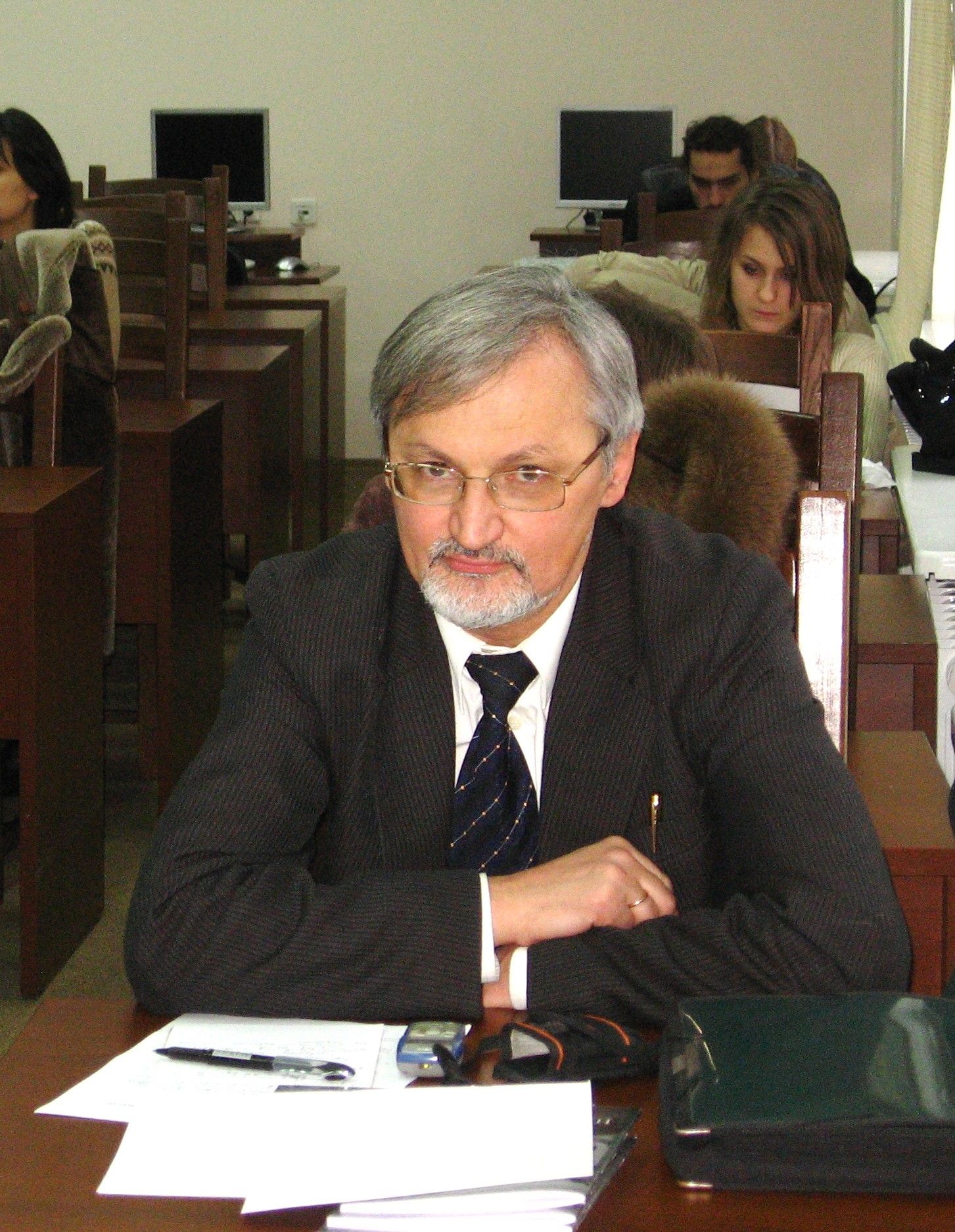 Ерік читає про Голодомор: рецензія на стрічку Володимира Мули і Миколи Василькова «Юкі»
