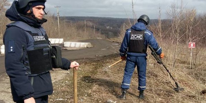 На Донбасі знову запахло порохом: шість обстрілів та один проліт безпілотника бойовиків