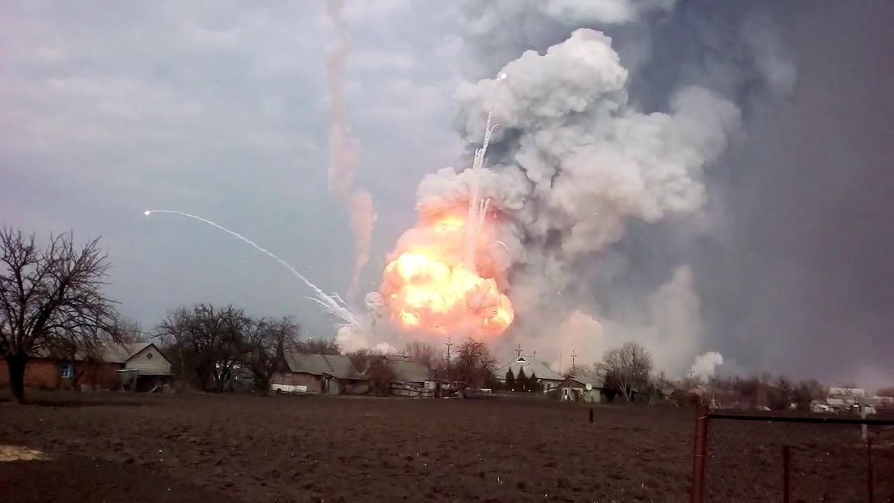 Вибух поблизу Кам'янки на Донбасі: поранено чоловіка