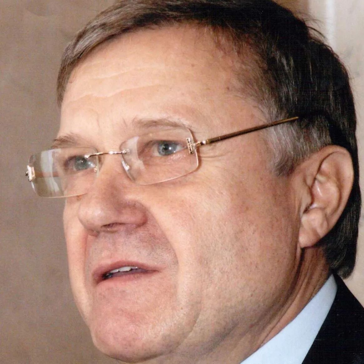 Співзасновника «Народного Руху» Черняка поховали в селищі Чабани